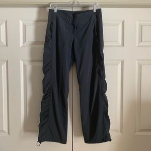 Athleta lined La Viva pant